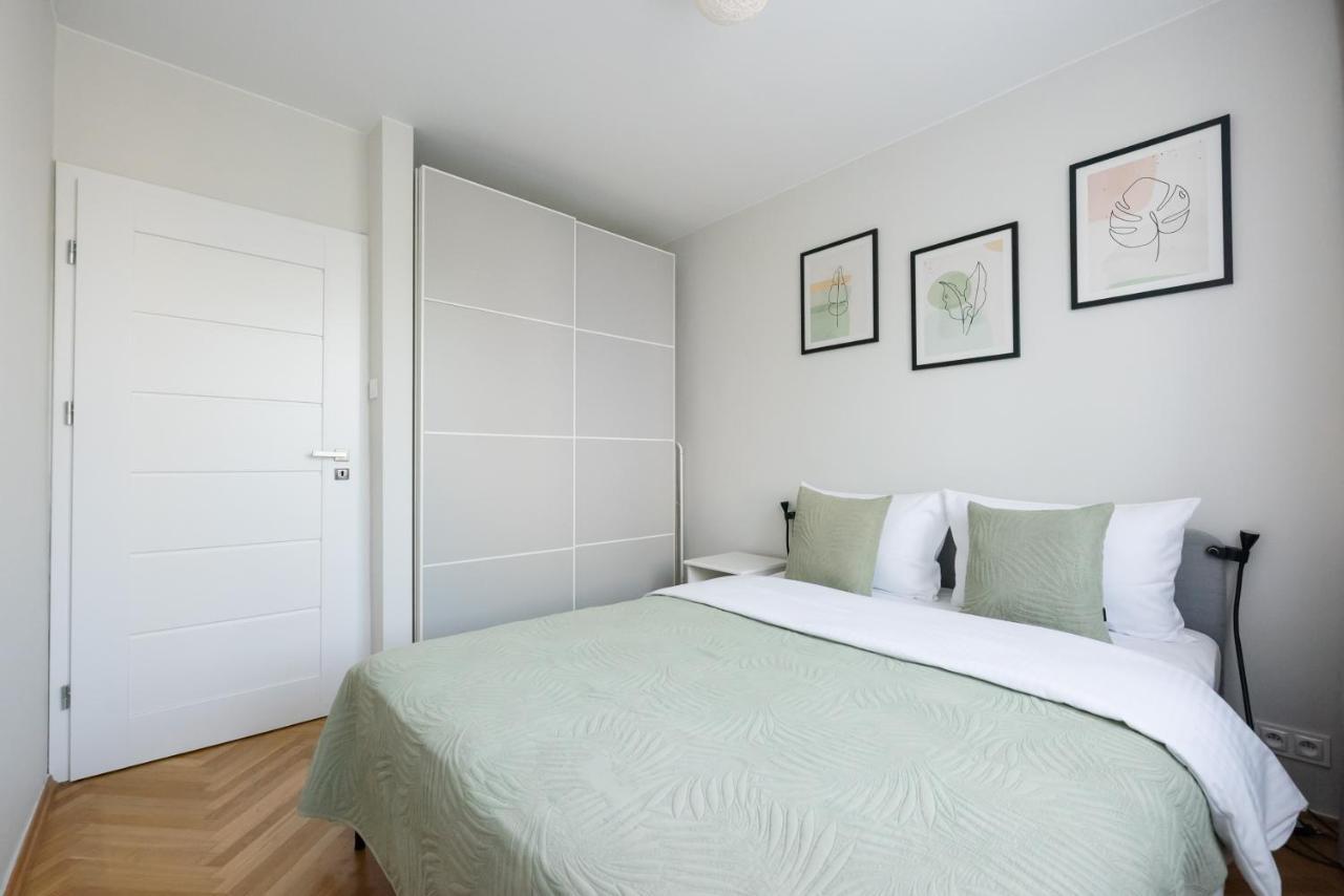 Nowogrodzka Grey Apartment Varsó Kültér fotó